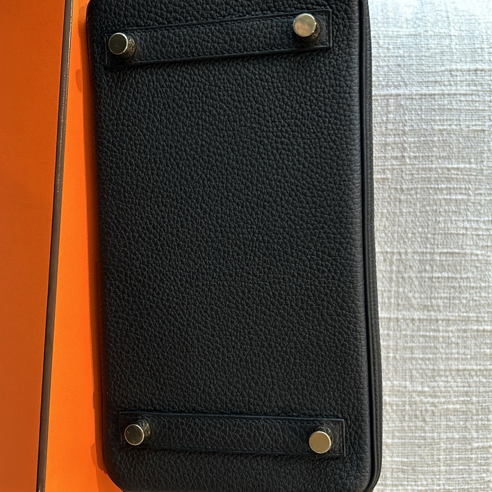 Brand new hermes Birkin 25 black gold hardware 2024 - Picture 4 of 10